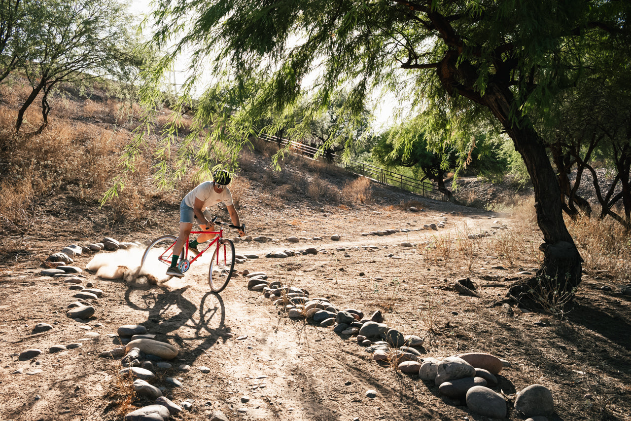 4130 - Tropical Red – (Fixed Gear / Single-Speed)