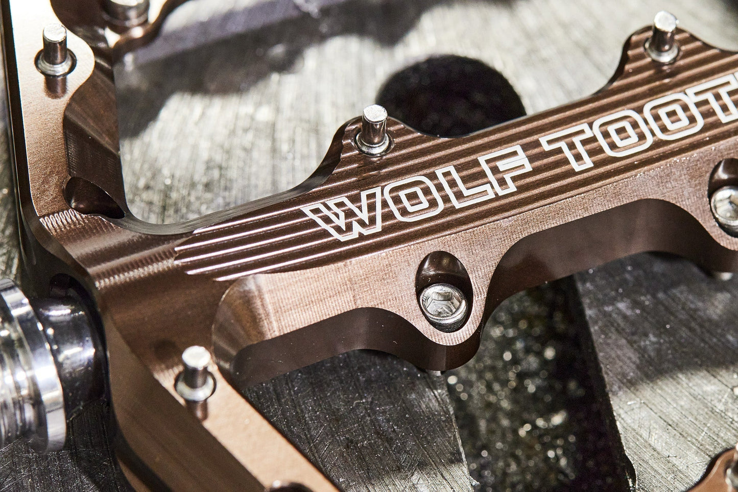 Waveform Aluminum Pedals by Wolf Tooth